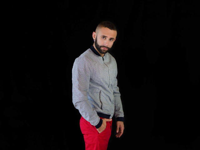 Hevan - Live cam x avec un Homo avec des cheveux noirs  
