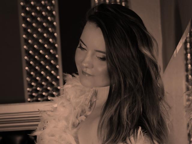 ReyaMagnifique - Sexe cam en vivo - 5374806