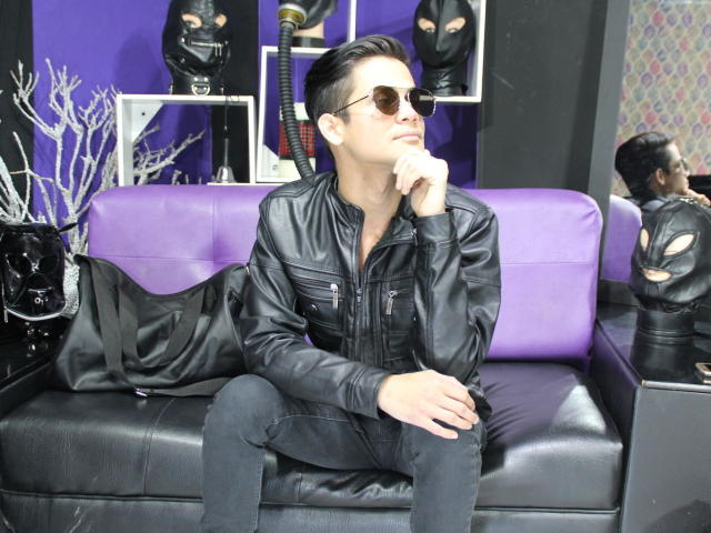 EliotGrey - сексуальная веб-камера в реальном времени - 5380421