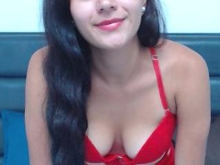TanyaHansen - Webcam exciting with a 18+ teen woman with a standard breast 