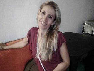 CrystallLadyLove - Live cam hard with a shaved private part Sexy mother 