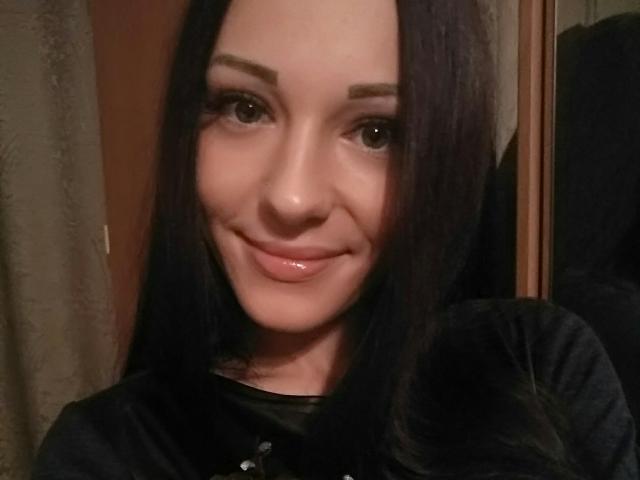 SexySguirtTrisha - Live sex cam - 5404591