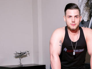 AlexxSynn - Live cam x with a being from Europe Horny gay lads 