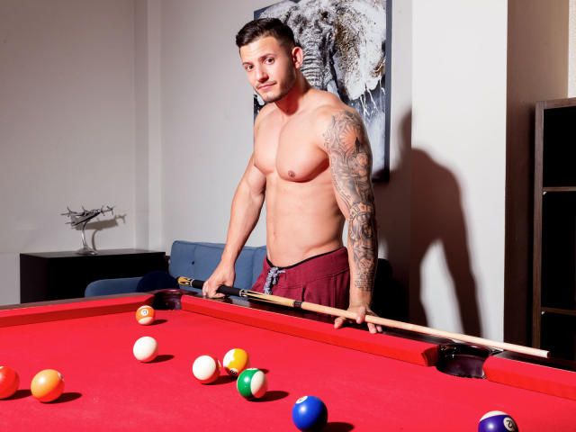 TravisHolden - Sexe cam en vivo - 5408916