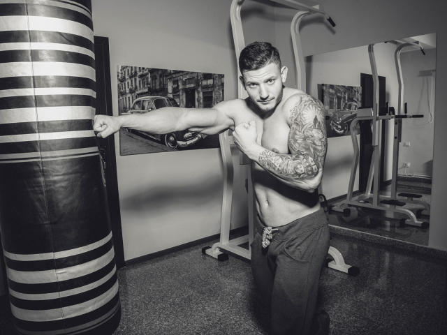 TravisHolden - Live sex cam - 5408941