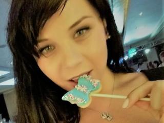 EveMuse - Web cam nude with a vigorous body 18+ teen woman 