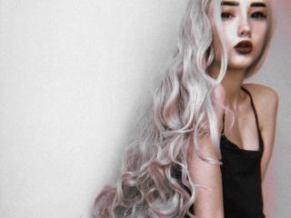 AmyRamsey - Webcam x with a light-haired Girl 
