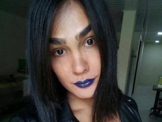 CarlaLoveTs - Chat live exciting with this latin Transgender 