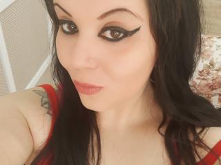 BustyErika - chat online exciting with this European Young lady 
