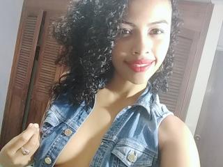 DannyHornyWild - online chat hard with a latin american Girl 