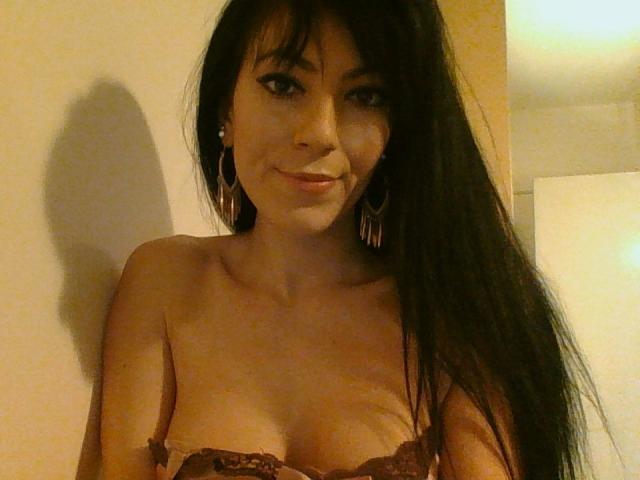 KarlaSweetk - Show sex avec une Ravissante femme sexy maigre sur la plateforme Xlovecam.com 