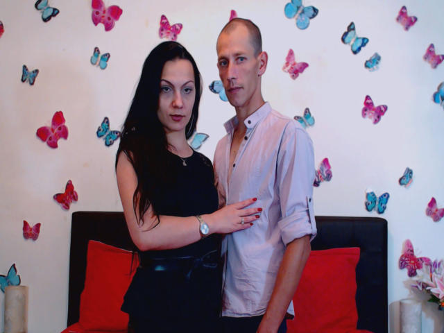 OhNaughtyCouple - Chat exciting with this shaved intimate parts Partner 