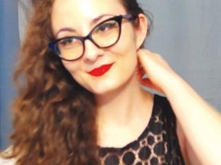 OhMyMoxie - online chat xXx with a medium rack Young lady 