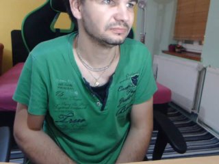 SexyDjCool - Cam sexy with this brunet Homosexuals 