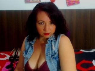 NastyEvaMilf - Live x with a latin Hot chick 