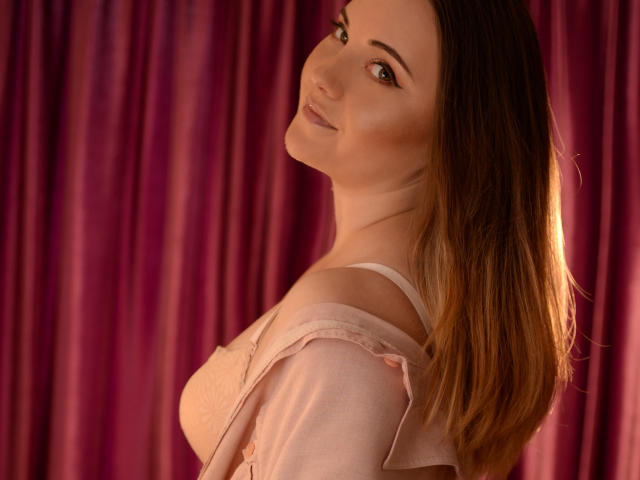 ReyaMagnifique - Sexe cam en vivo - 5480441