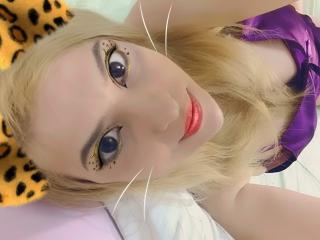 KateRay - Webcam live hard avec cette Merveilleuse jeune nana hot à la chevelure d'or  