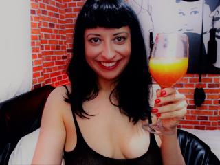 LoveAdelleX - Webcam live hot avec cette jeune jeune model bien roulée avec des beaux gros seins sur la plateforme Xlovecam 