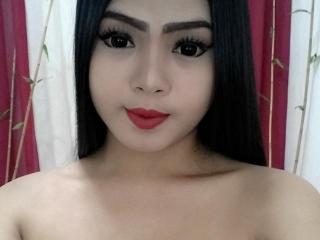 AsianPretty - Chat sexy avec une Transsexuel brune foncé sur Xlovecam.com 