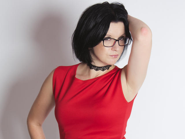 ValeriaDiamond - Live porn &amp; sex cam - 5528676