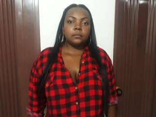 ChocoSweett69 - Live cam sexy with a standard body Hot chicks 