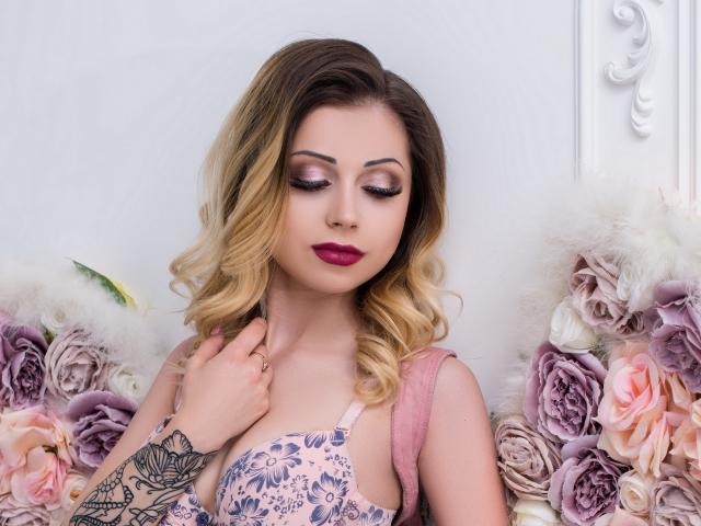 NadiaHoliday - Live porn &amp; sex cam - 5539991