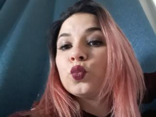 SpicyFox - Chat live exciting with this College hotties with average hooters 