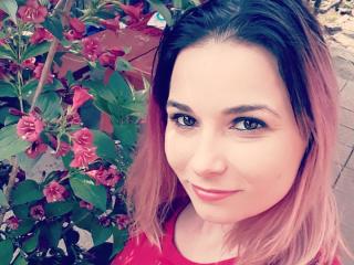 SpicyFox - online show hard with this shaved sexual organ Sexy babes 