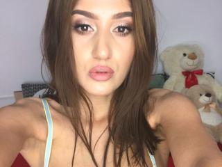 AnneHott - Live cam xXx with a thin constitution Young and sexy lady 