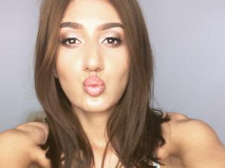 AnneHott - chat online xXx with a charcoal hair Young lady 