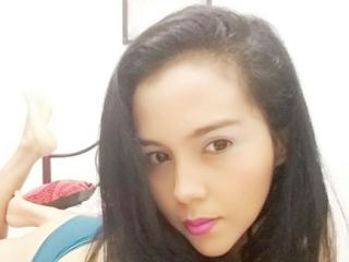 JadeTylerHot - Show live xXx with a latin american Young lady 