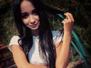 JullyFox - Show live x with this black hair Hot chicks 