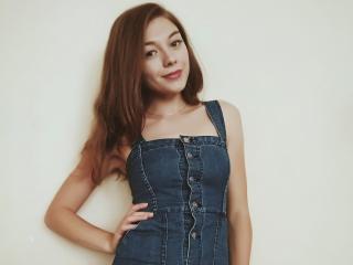 GoldMartha - Show sex with this slender build Sexy babes 