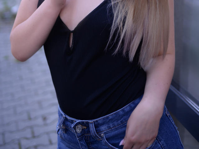 TynaHelenne - Camera khiêu dâm &amp; quyến rũ trực tiếp - 5589331