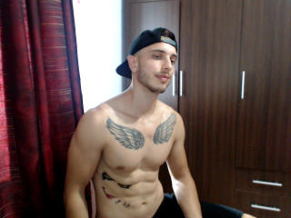 StevenCum - online chat nude with this being from Europe Horny gay lads 