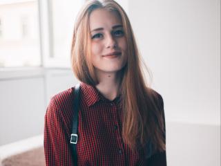 LeahKiss - Webcam hard with a European Girl 
