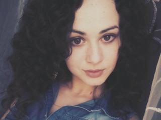 SamiraSugar - online chat x with this 18+ teen woman with large chested 