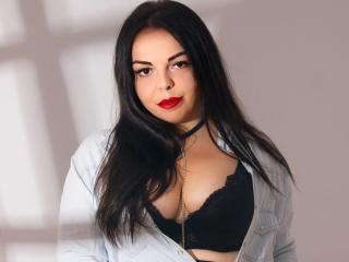 SonyaXFlirt - Chat cam nude with this brunet Sexy girl 