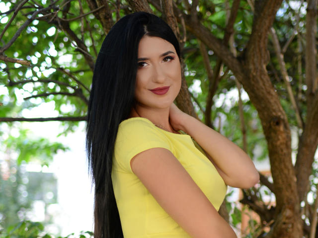 AdelineeLove - פורנו בשידור חי ומצלמת סקס - 5606396