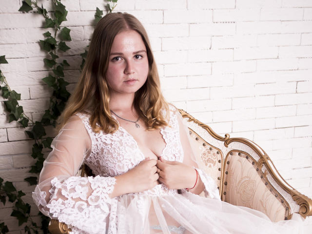 JuliaRich - Live porn &amp; sex cam - 5636096