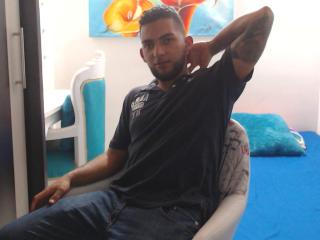 SteveBigCock - online chat nude with this Men sexually attracted to the same sex 