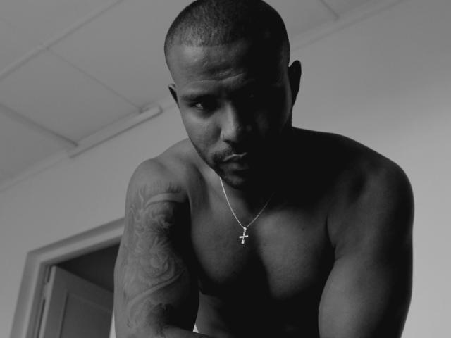 MarcelHugeCock - Sexe cam en vivo - 5717366