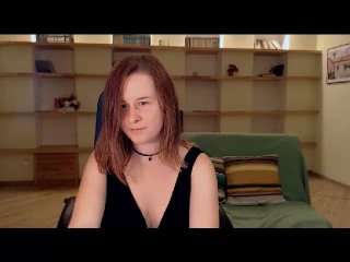 Kukuti - Video chat hot with this White Young lady 