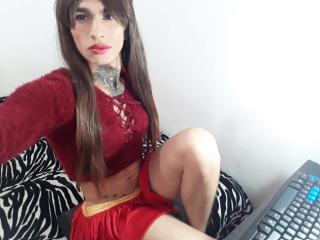TattianaTS - chat online hot with a latin Transgender 