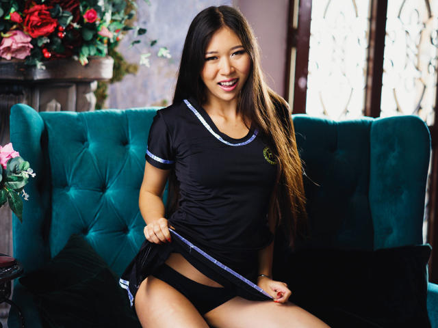 LilaNuah - Live Sex Cam - 5763511