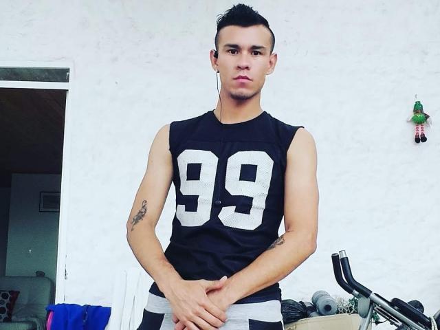 HottGeorge - Sexe cam en vivo - 5777141