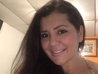 LeishaSoftxx - Cam hot with this thick chick Gorgeous lady 