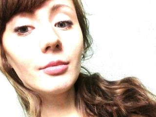 IvetteFire - online chat xXx with this White Girl 