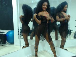 NahomiBlack - chat online x with this latin american 18+ teen woman 