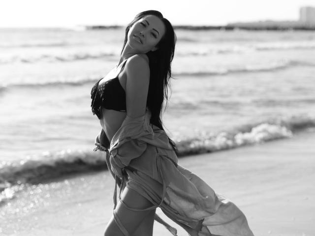 RenatteAmor - פורנו בשידור חי ומצלמת סקס - 5788611